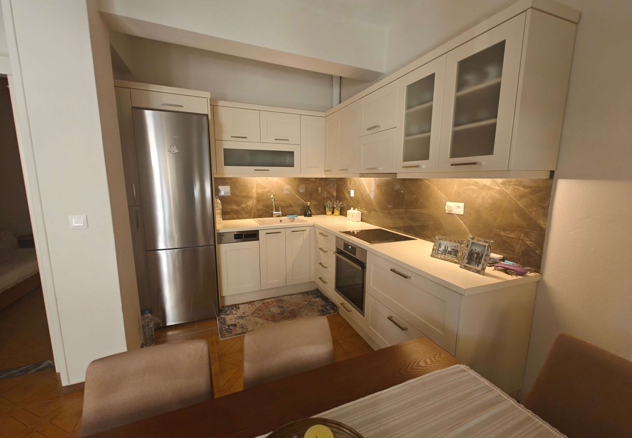 Apartment in Skiathos - Alexia City Nest, Lovely apartment for 5 in the center of town