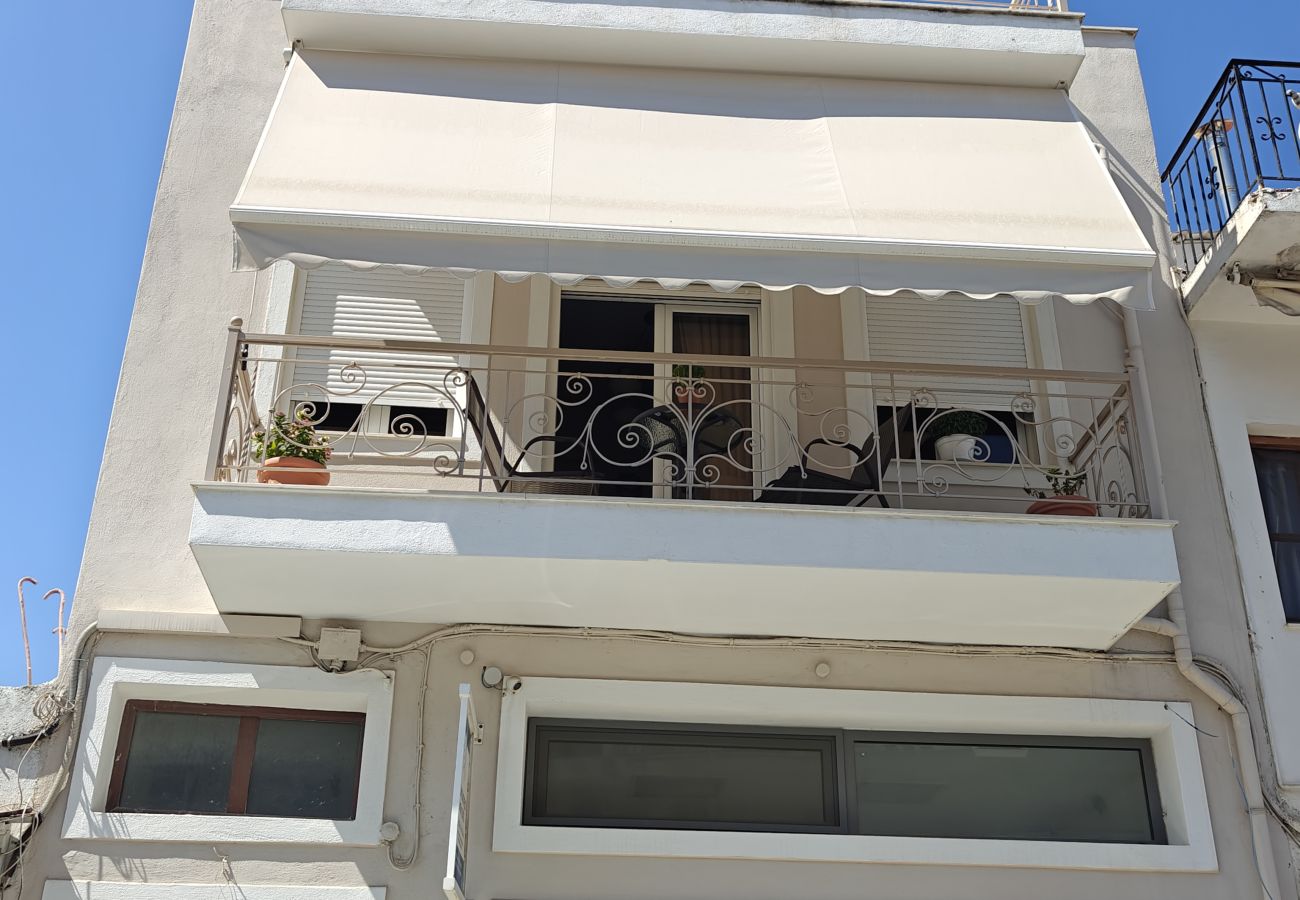 Apartment in Skiathos - Alexia City Nest, Lovely apartment for 5 in the center of town