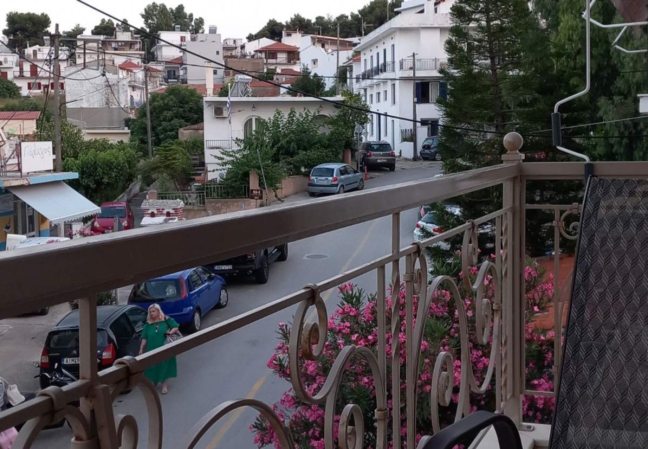 Apartment in Skiathos - Alexia City Nest, Lovely apartment for 5 in the center of town