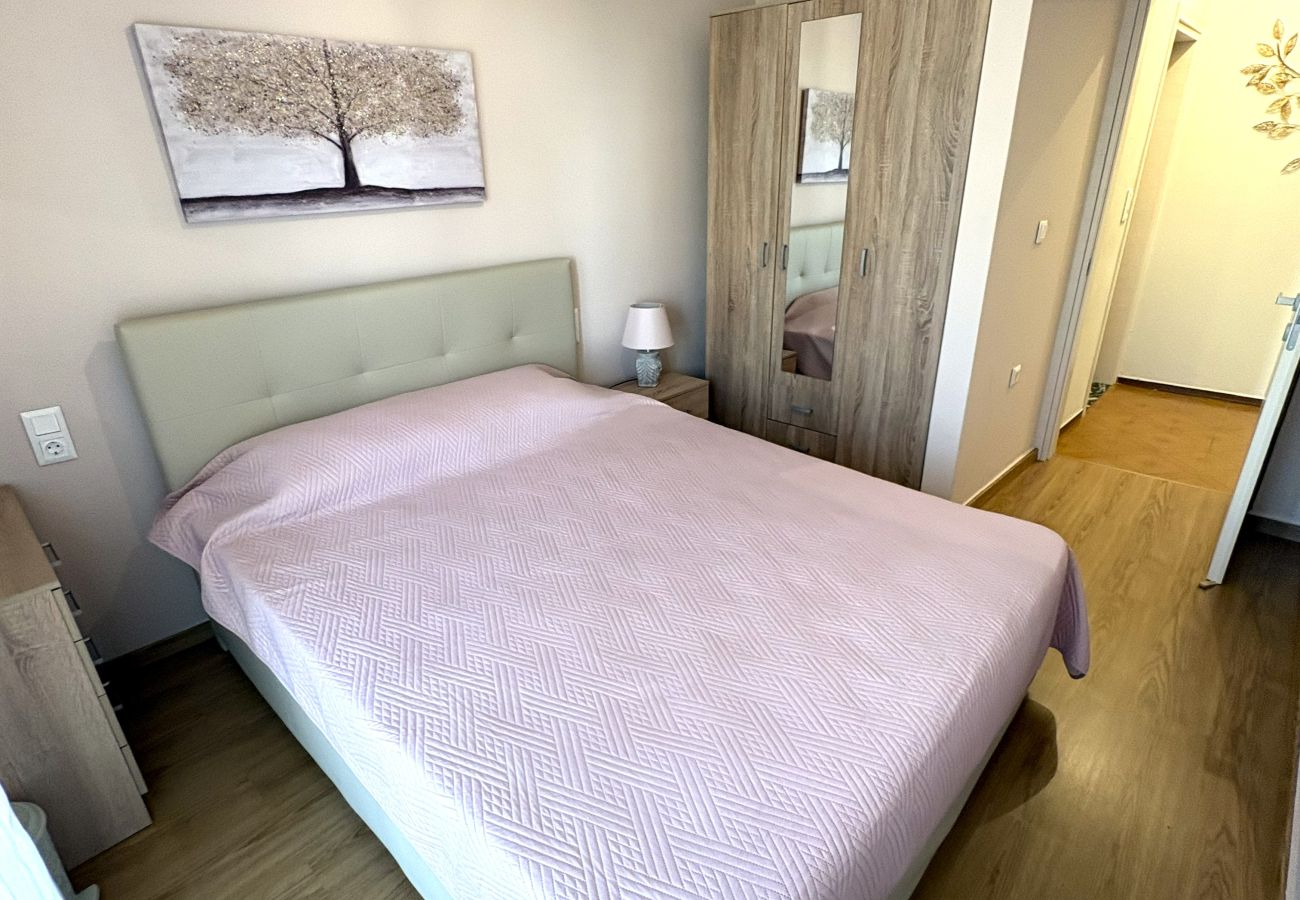 Apartment in Skiathos - Alexia City Nest, Lovely apartment for 5 in the center of town