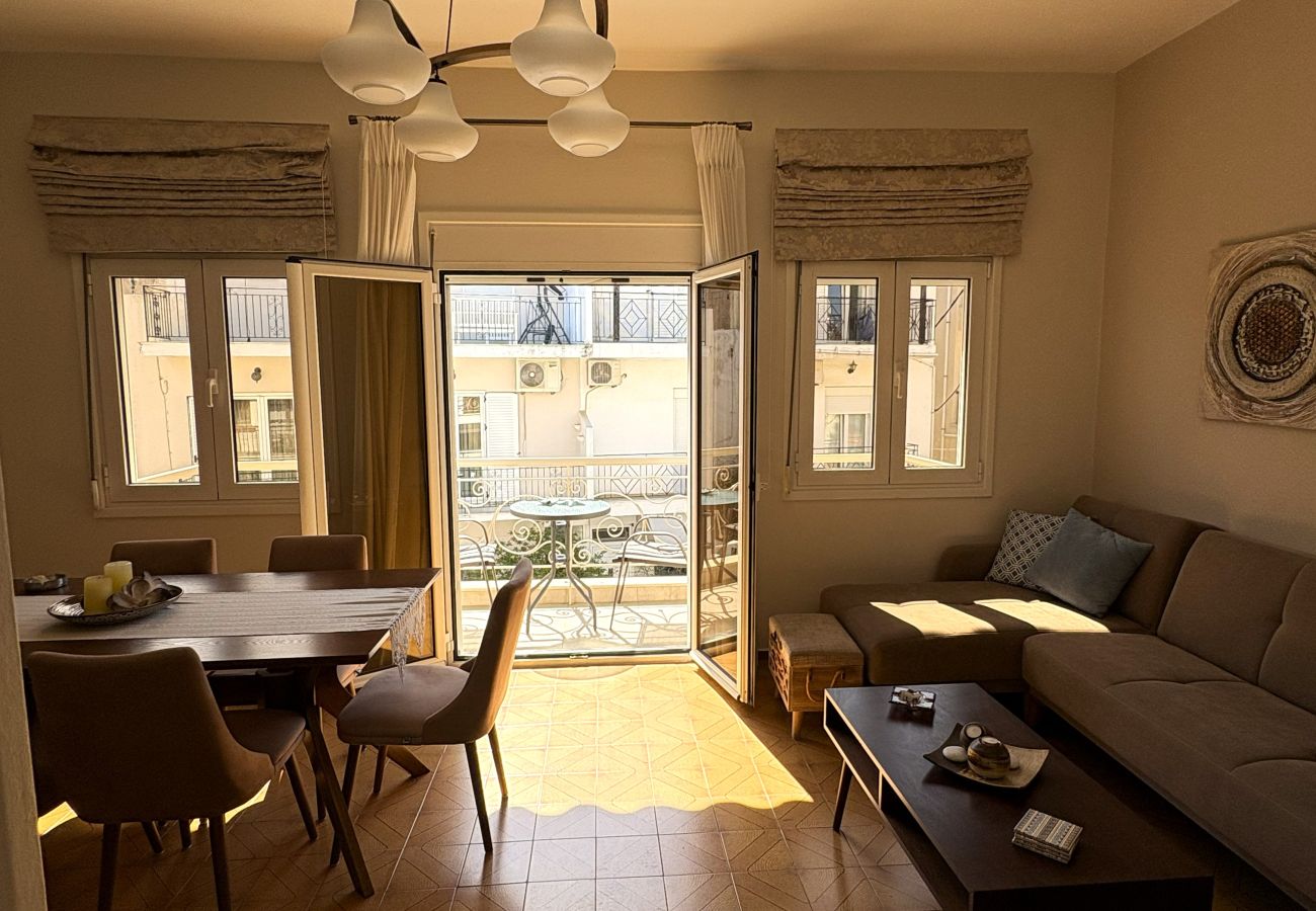 Apartment in Skiathos - Alexia City Nest, Lovely apartment for 5 in the center of town